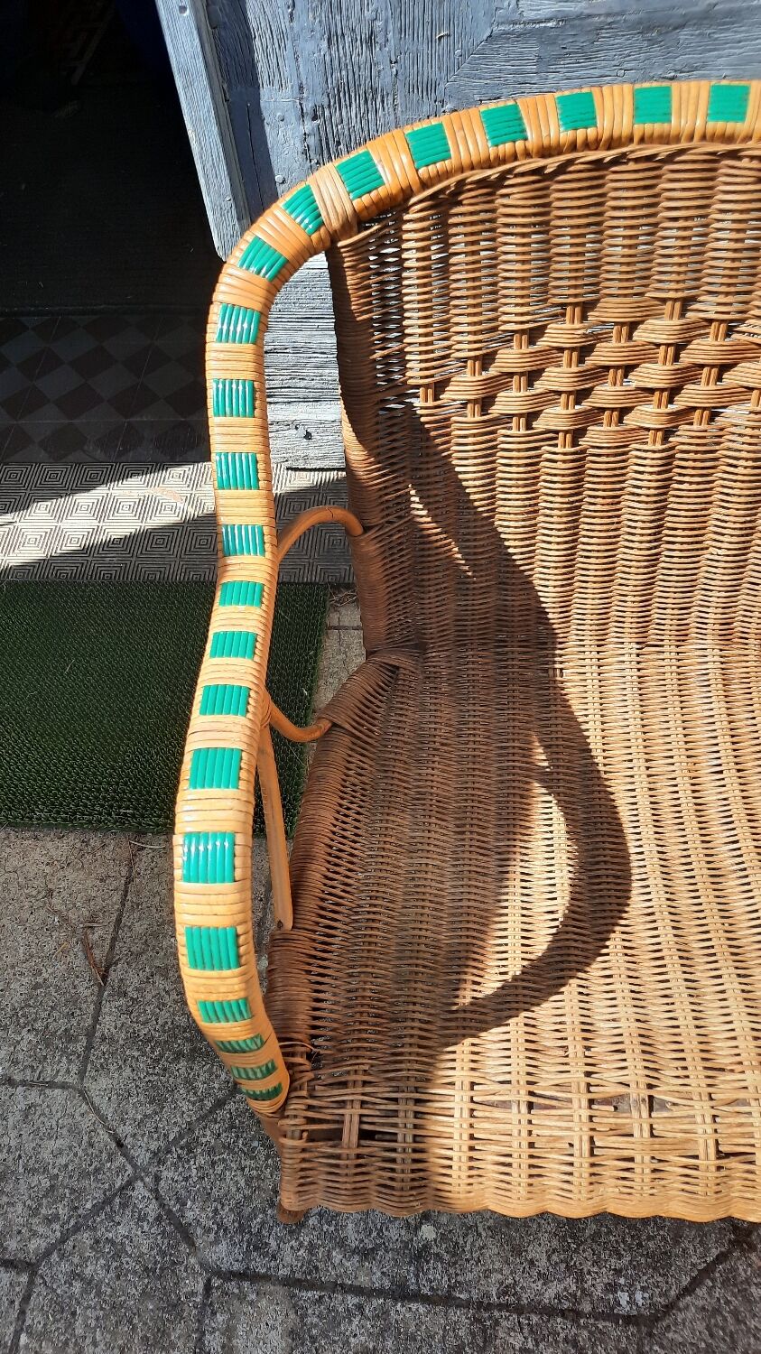 Set of 4 wicker and rattan armchairs