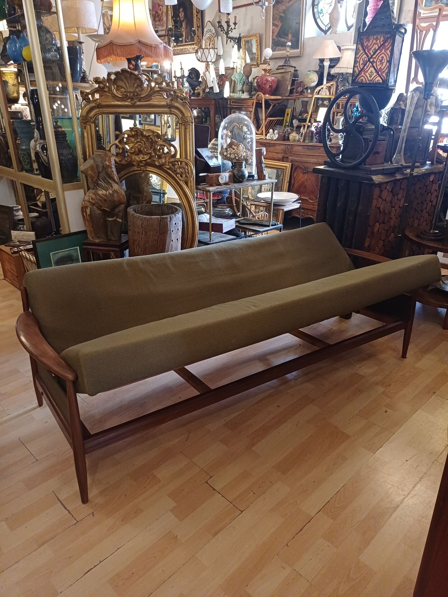 1960 Scandinavian convertible bench, in its original condition.