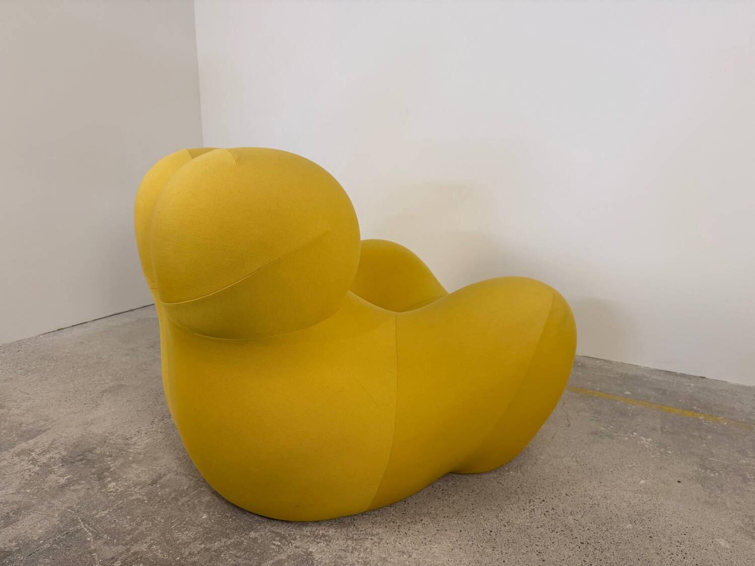 UP5_6 Big Mama Armchair - B&B Italia - Gaetano Pesce - yellow + pouf -