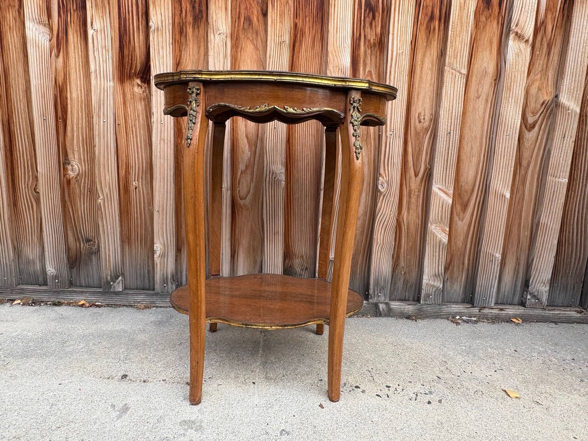 Antique Louis XV gueridon – pink marble and gilded brass – late 19th century