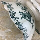 Saint Amand Iron Earth Sauceboat