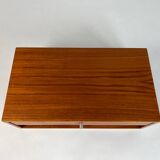 Étagère murale en teck No 127 de Kai Kristiansen, Aksel Kjersgaard.