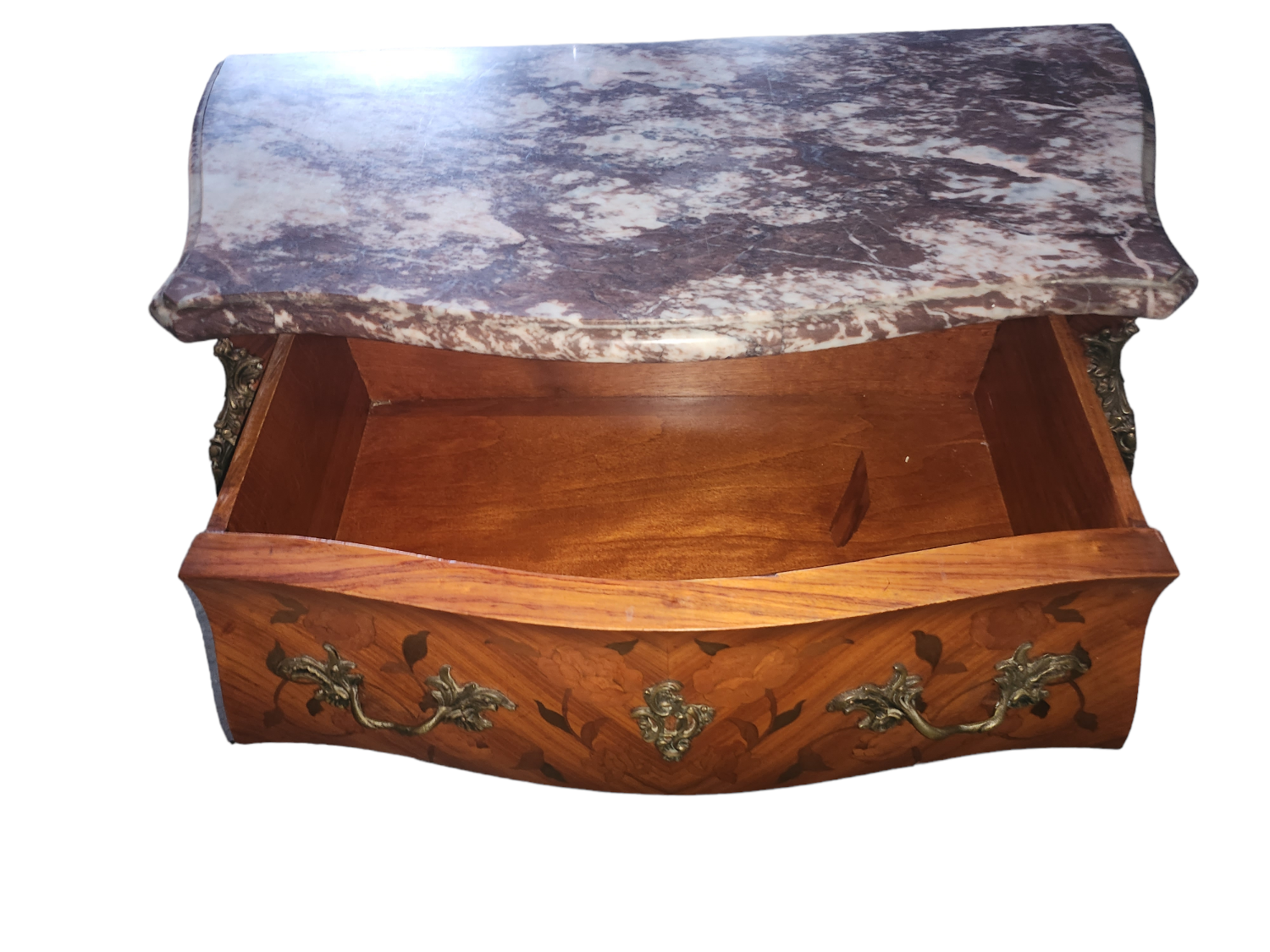 Commode style Louis XV