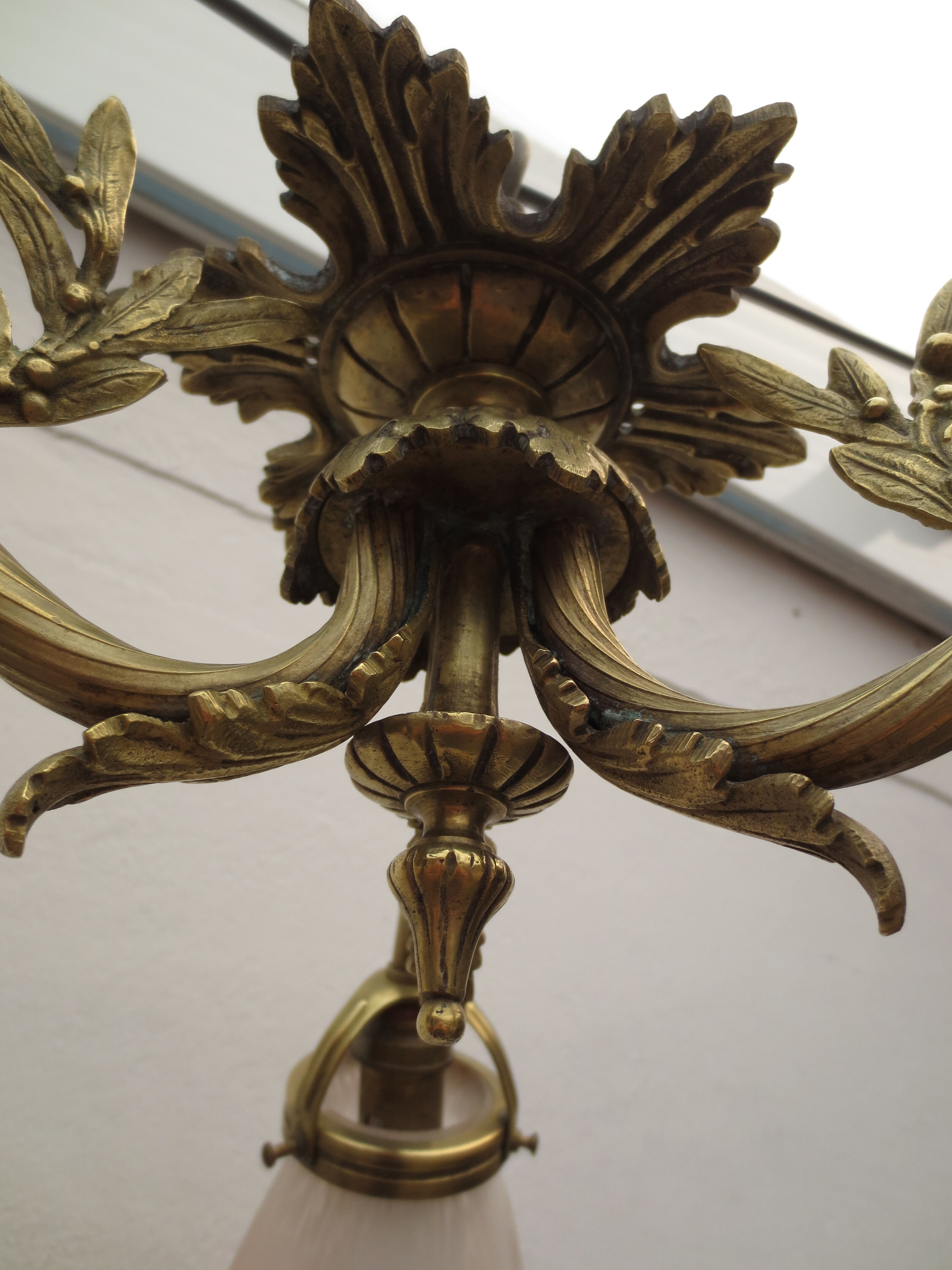 Ancien lustre art déco en bronze