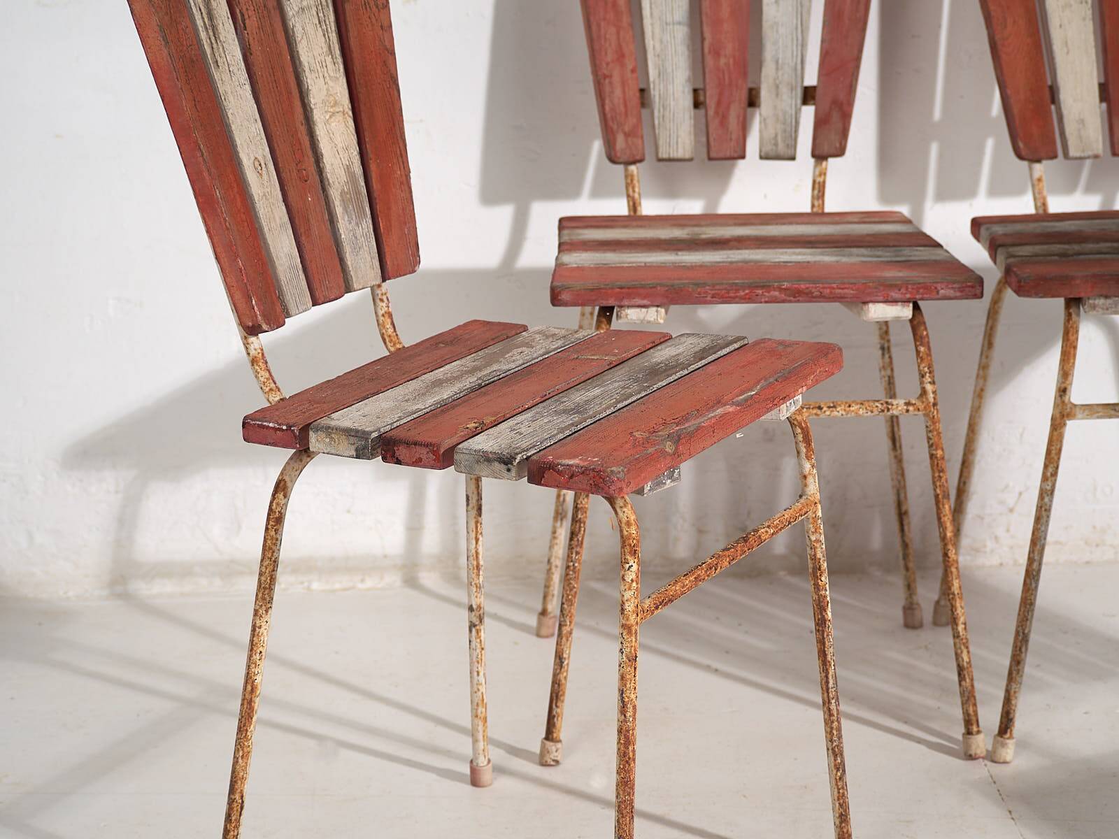 Antique red garden chairs (c.1920). Set of 4 pieces #31