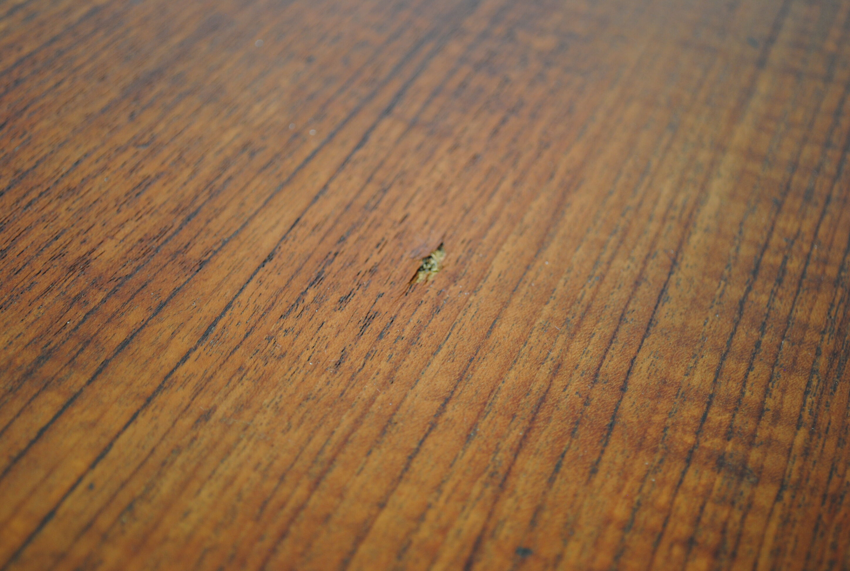 Table to eat expandable in teck