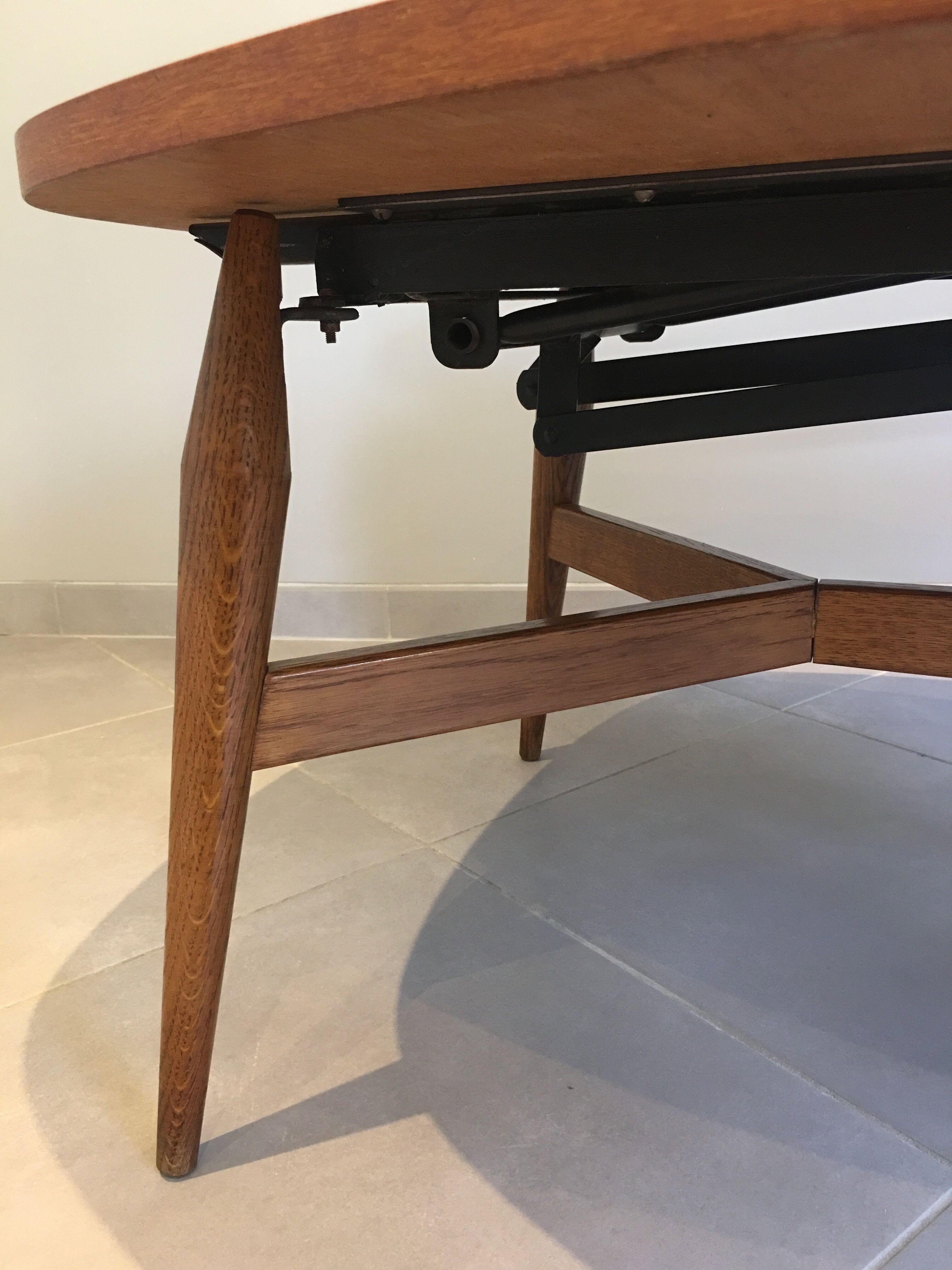 Lift coffee table Smørrebrød