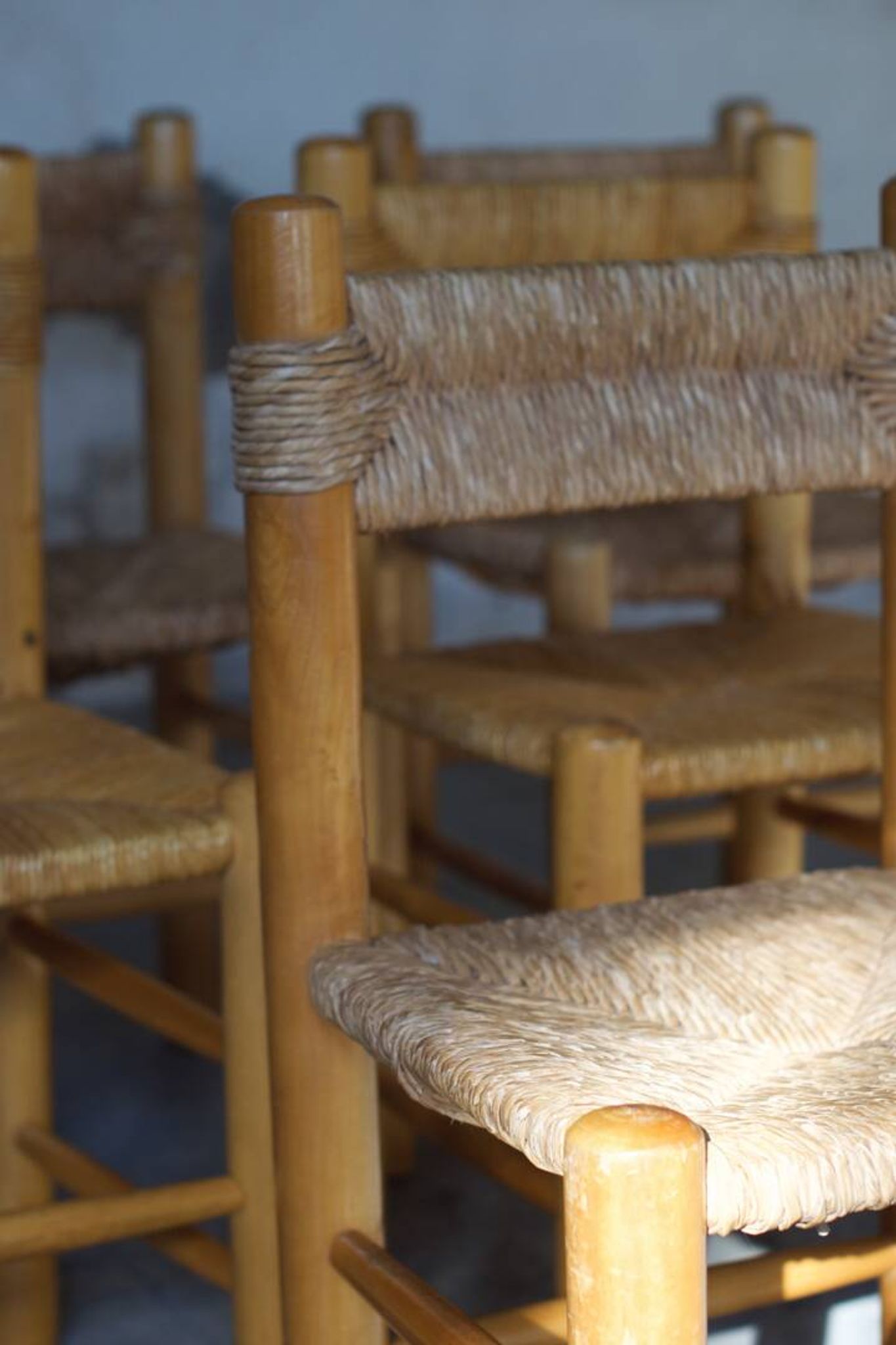 Chaises de salle à manger style Perriand