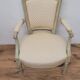 Fauteuils en bois  style Louis XVI