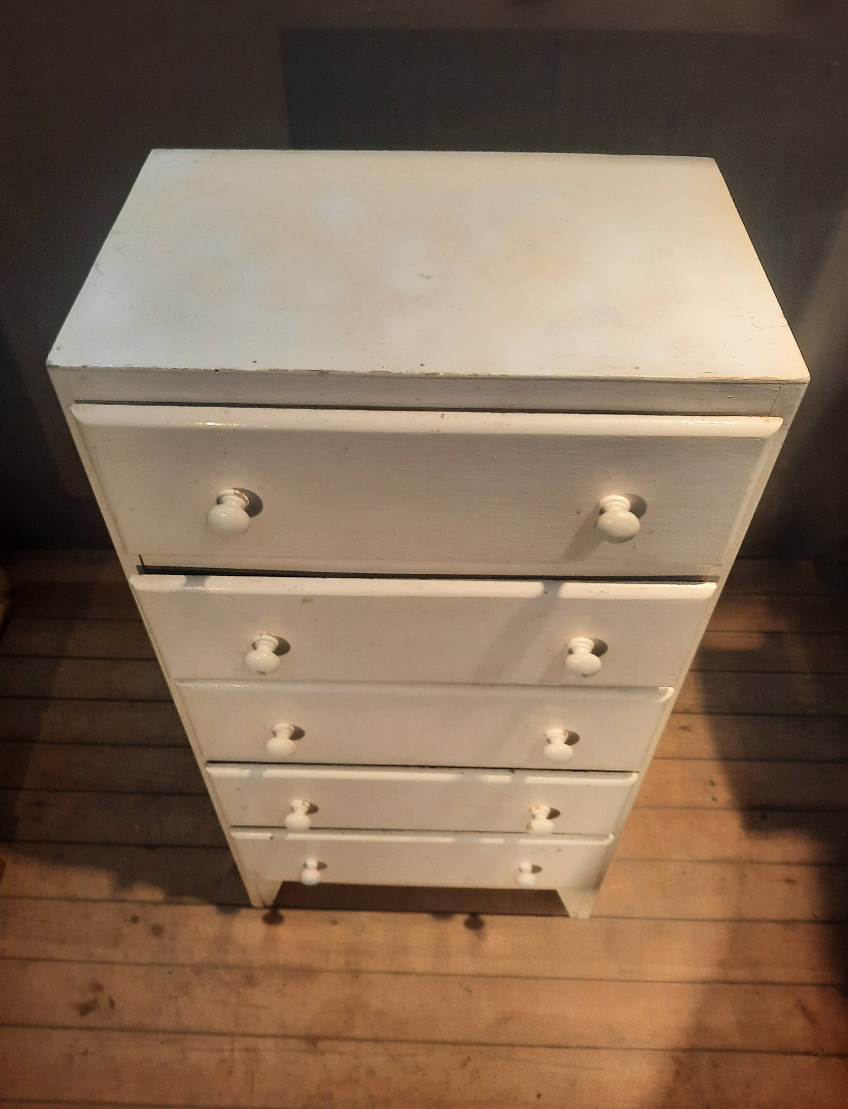 1950s chest of drawers