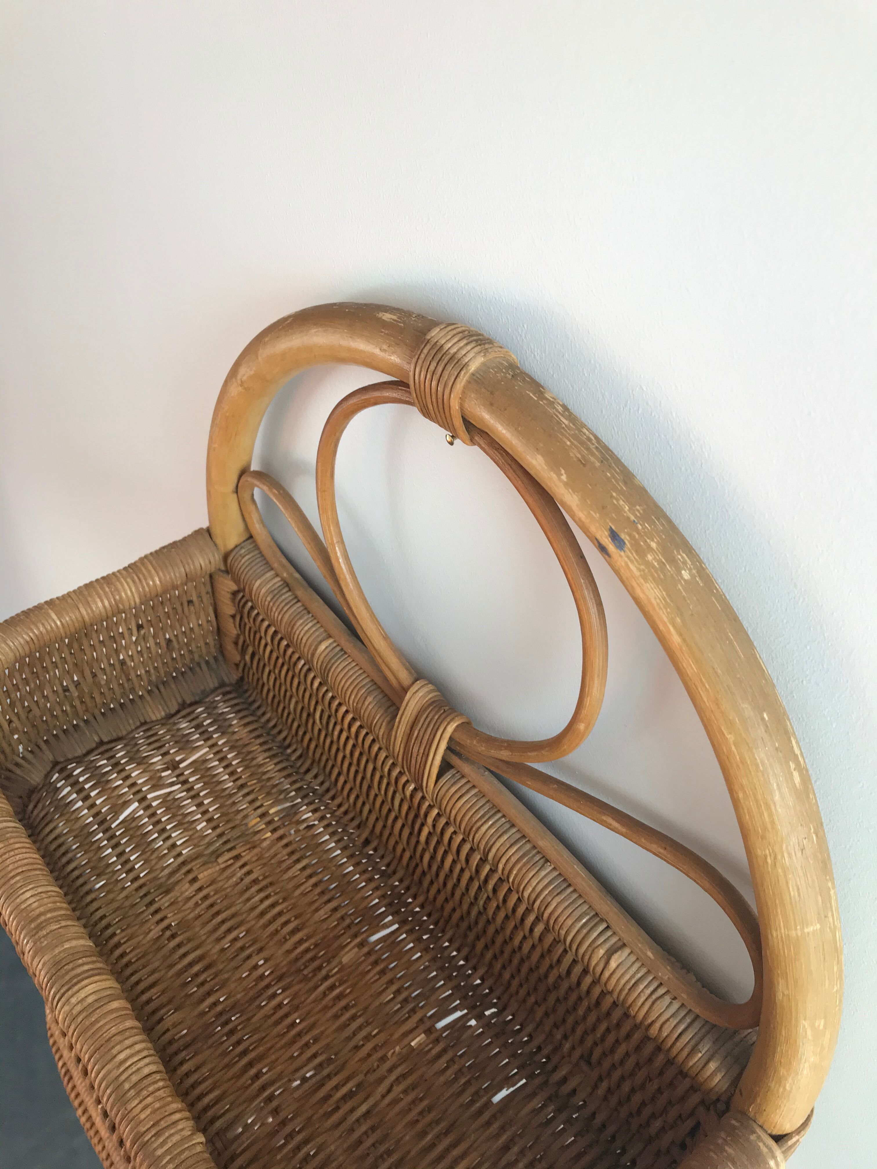 Wicker and rattan shelf
