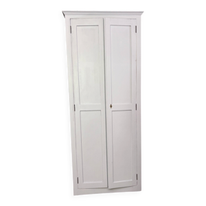 Armoire parisienne authentique