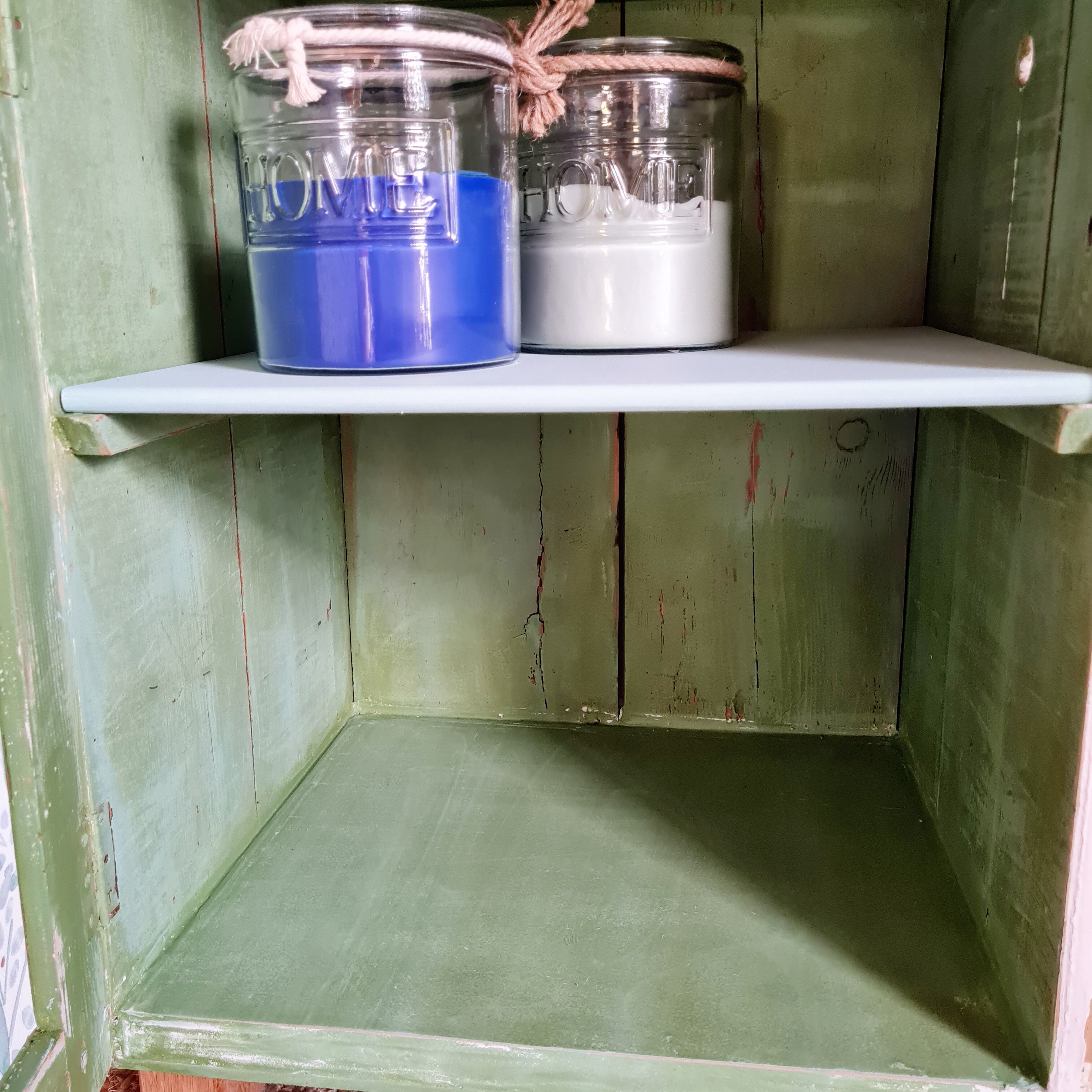 Renovated patinated white jam