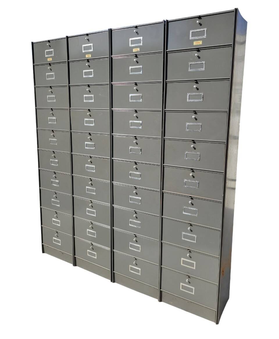 Set of 4 industrial column workshop furniture with Roneo flaps