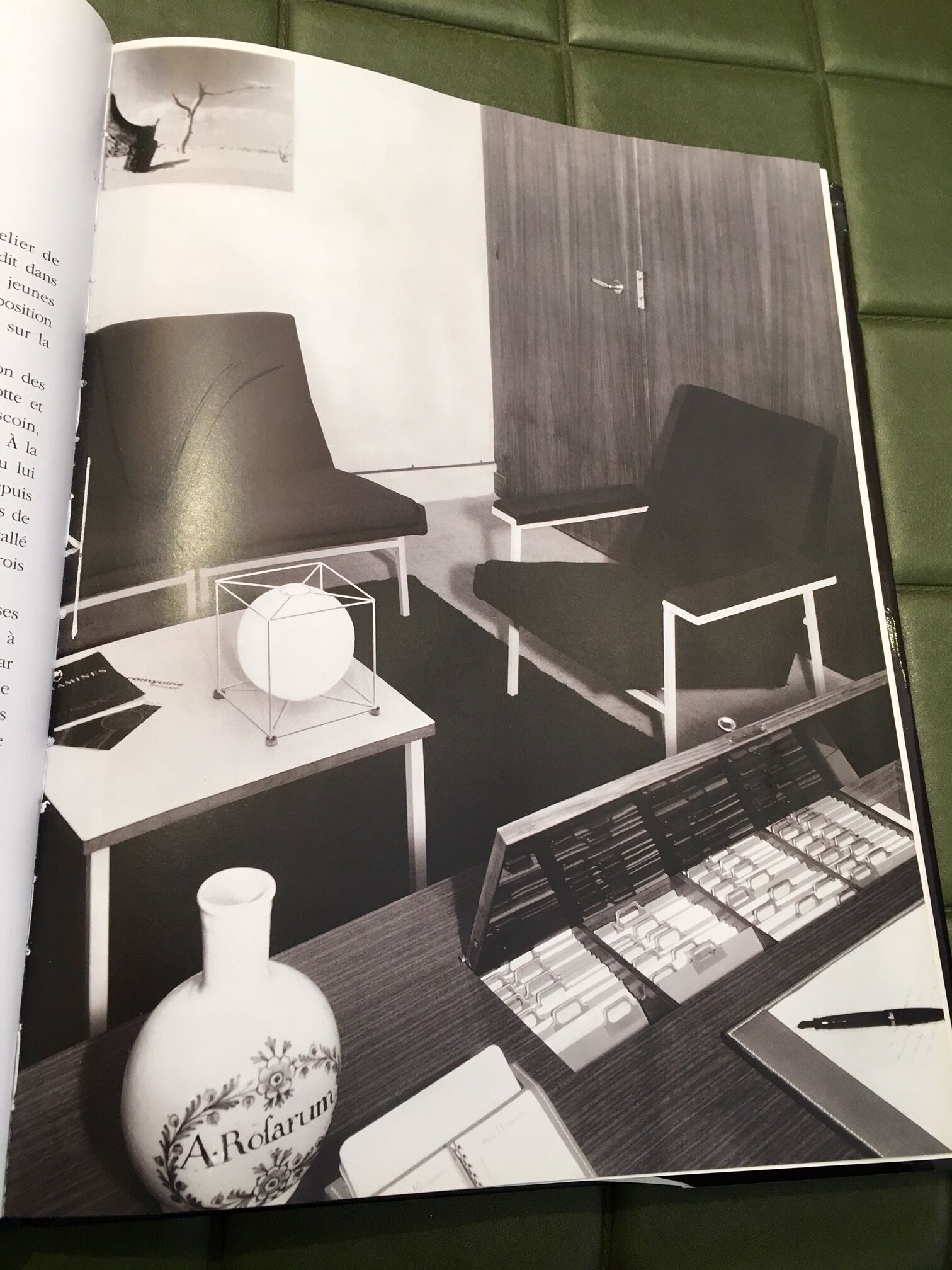 Armchair model 643, by ARP for Steiner 1956