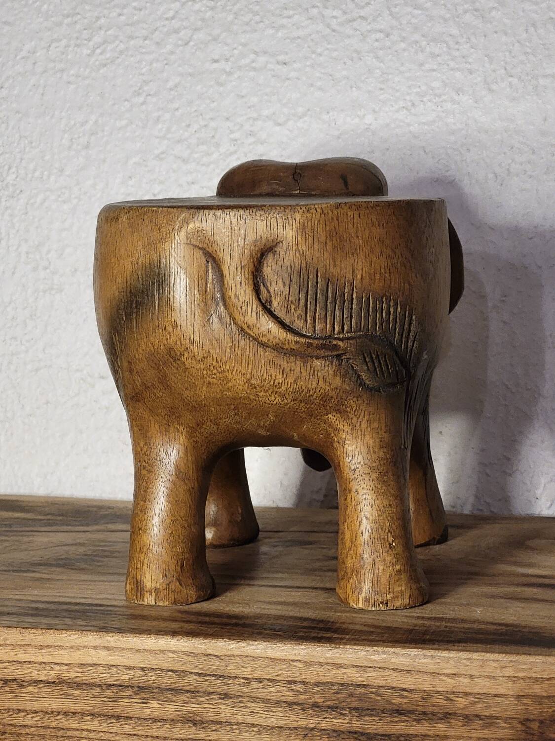 Elephant plant holder
