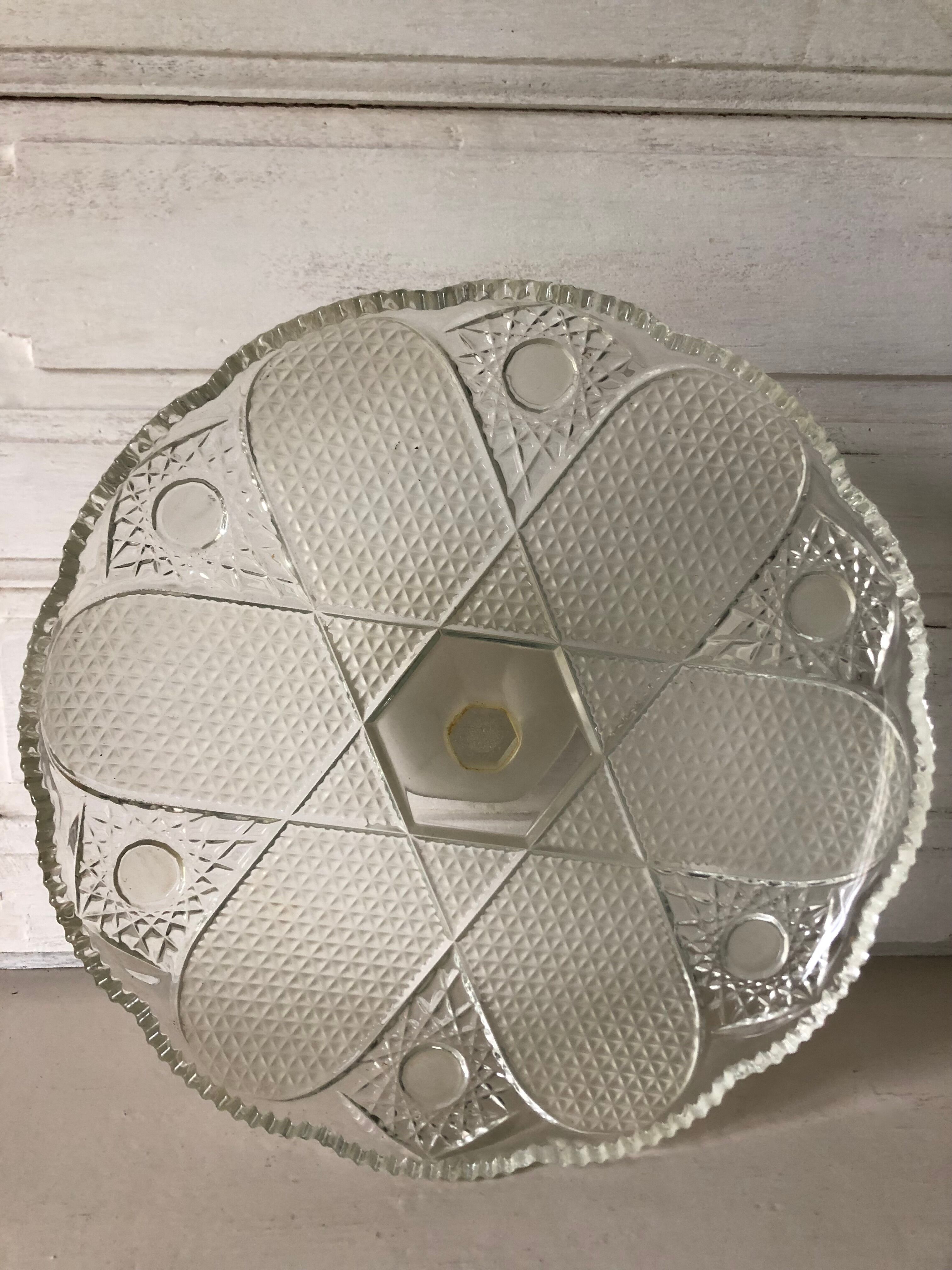 Pie/cake display, piedouche