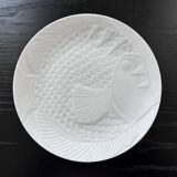 Porcelain fish dish