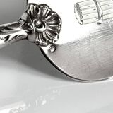 Silver Fish Scoop | Rocaille Handle & Chiseled Decor
