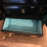 Jewelry box in black lasca