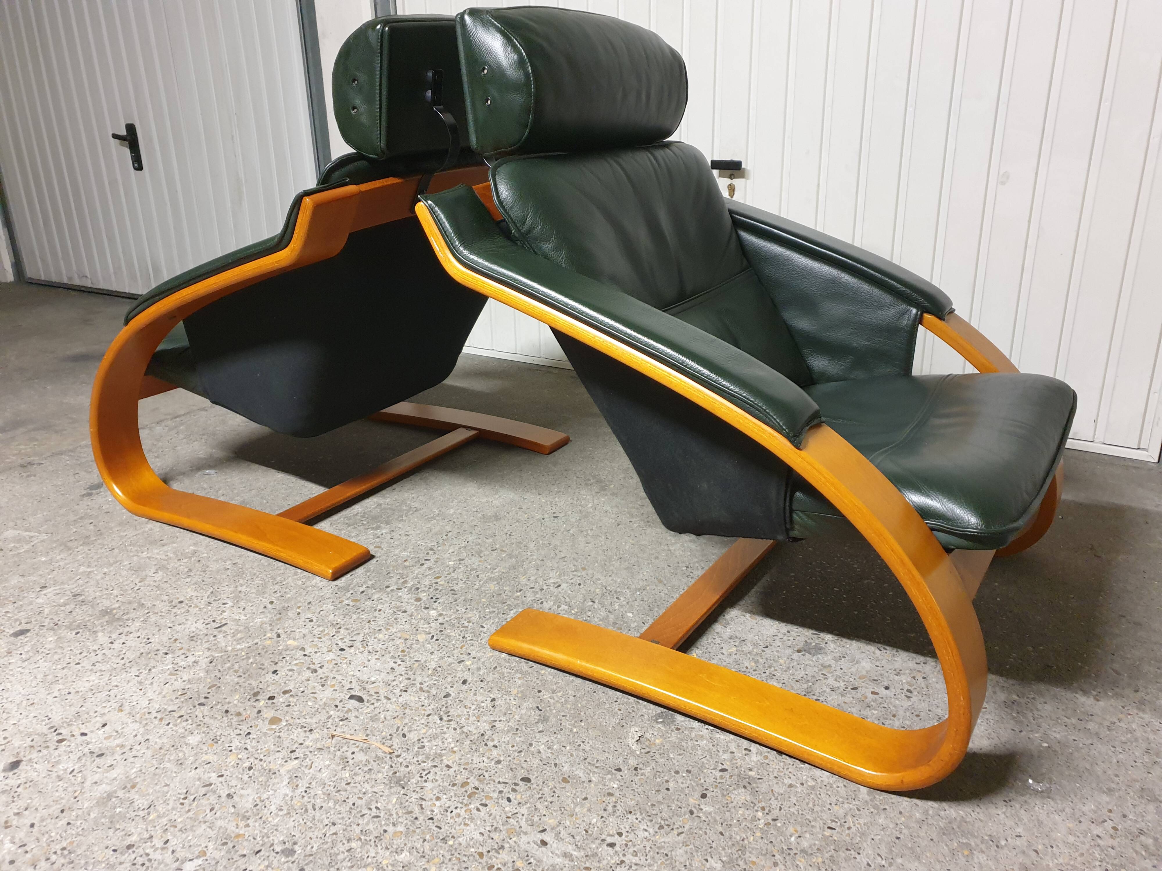 Pair of Nelo Sweden Mid-Century lounge chairs