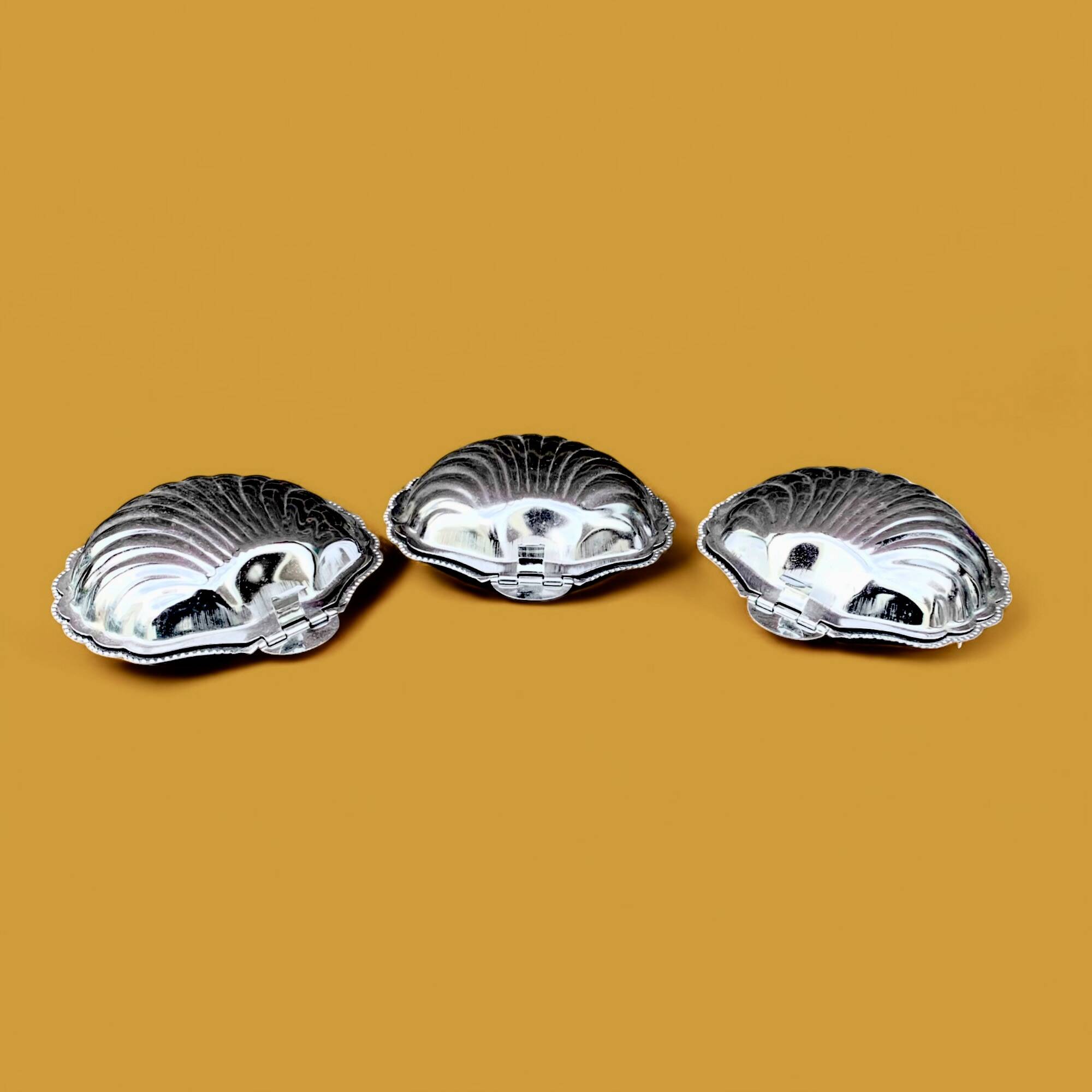 Set of 3 vintage shell butter dishes in stainless steel and cobalt blue glass