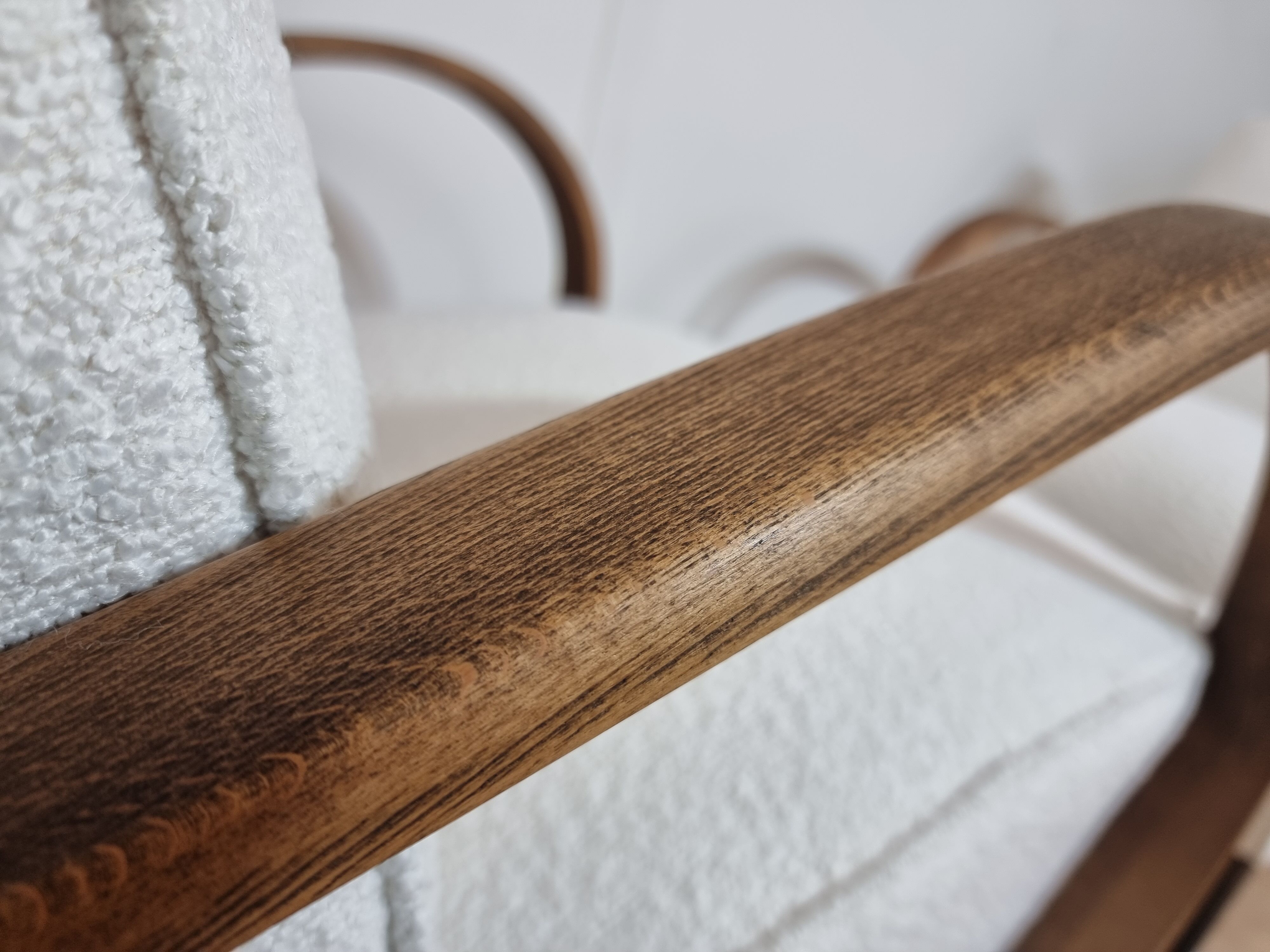 Pair of armchairs by Jindrich Halabala