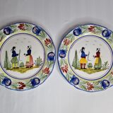Pair of flat plates HB Quimper, with traditional decoration, 24 cm