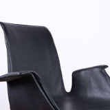 Danish armchair in Leather and Chrome Steel, model FK 6725 or "Tulip chair" by Preben Fabricius.