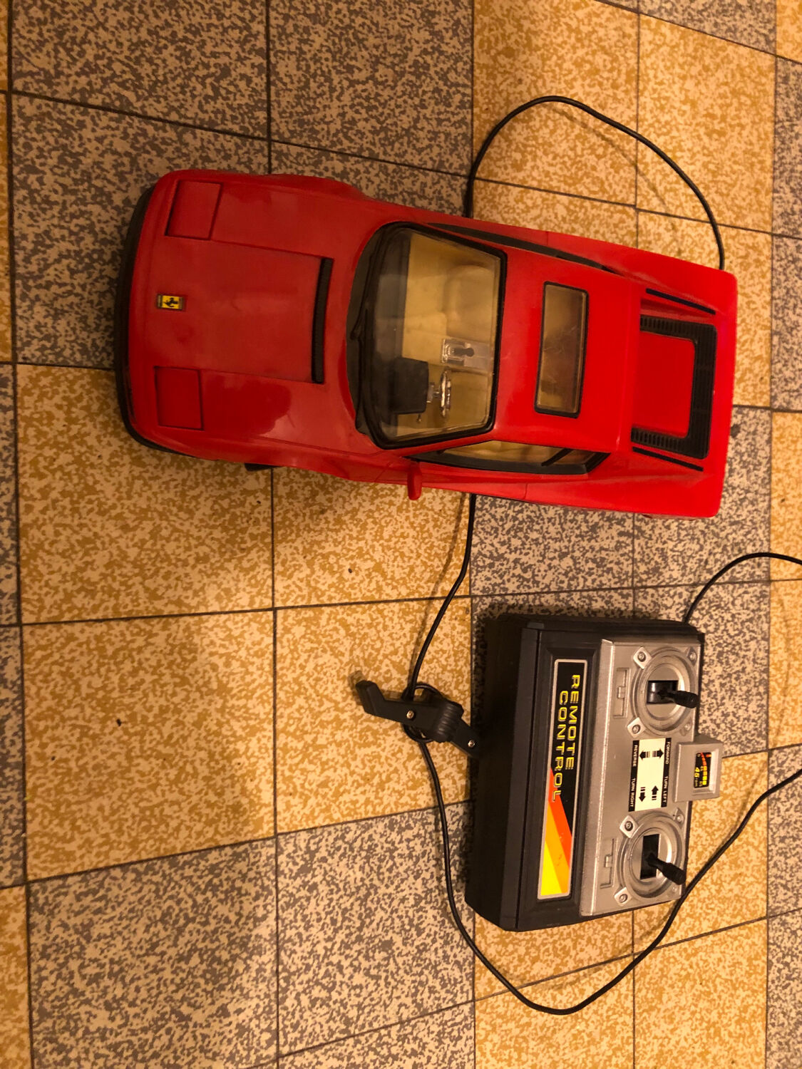 Vintage Ferrari F40 remote control car