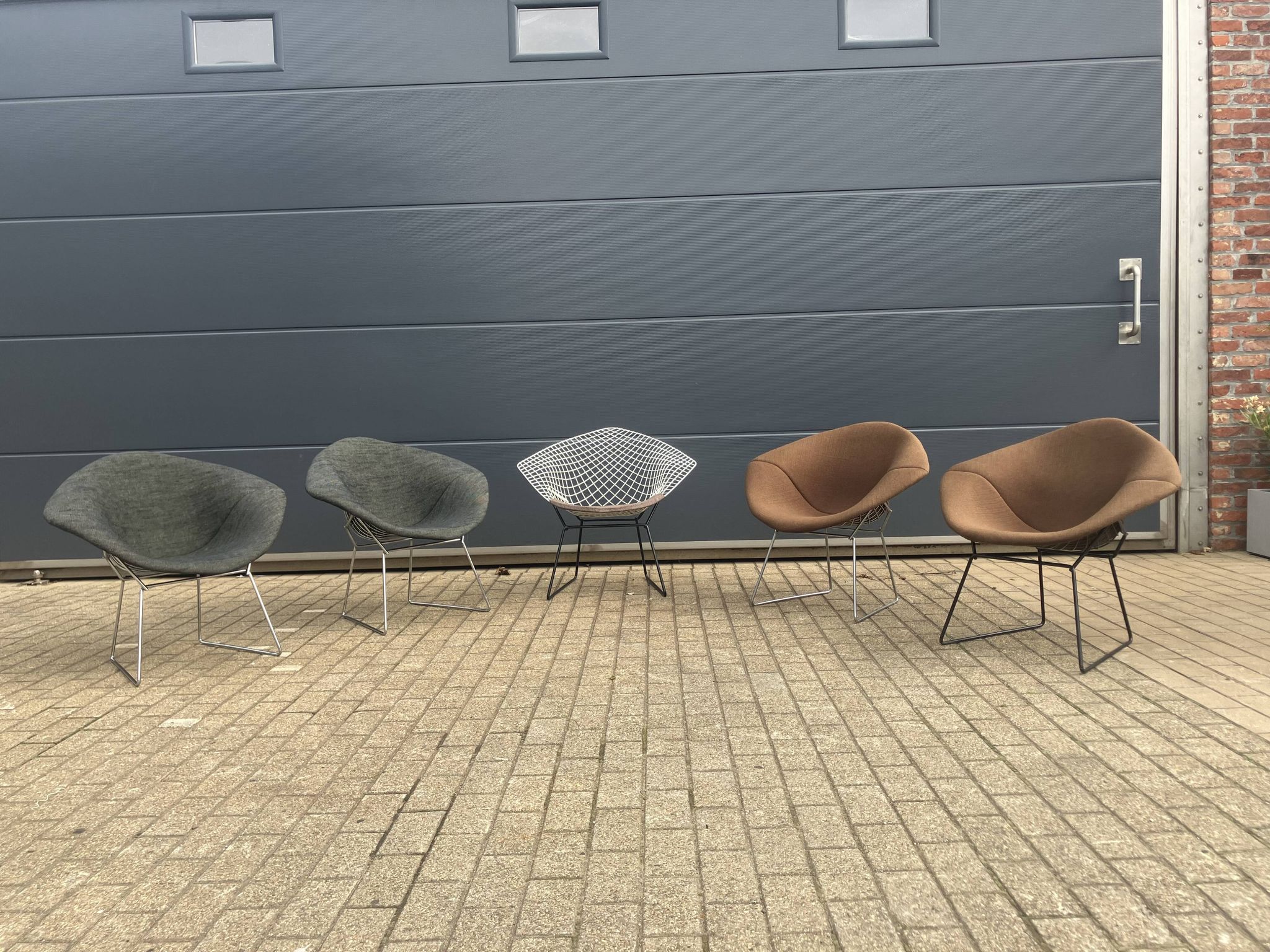 5x Knoll Bertoia Diamond chair upholstered