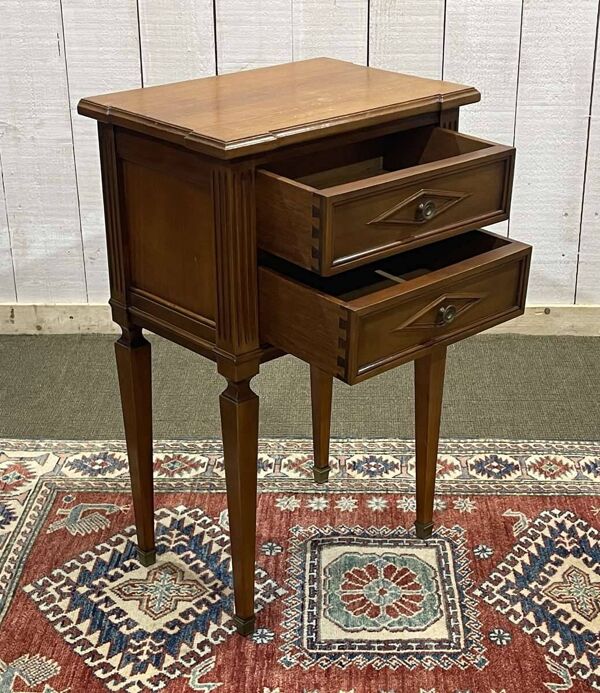 Chevet en merisier des années 1950 de style Louis XVI