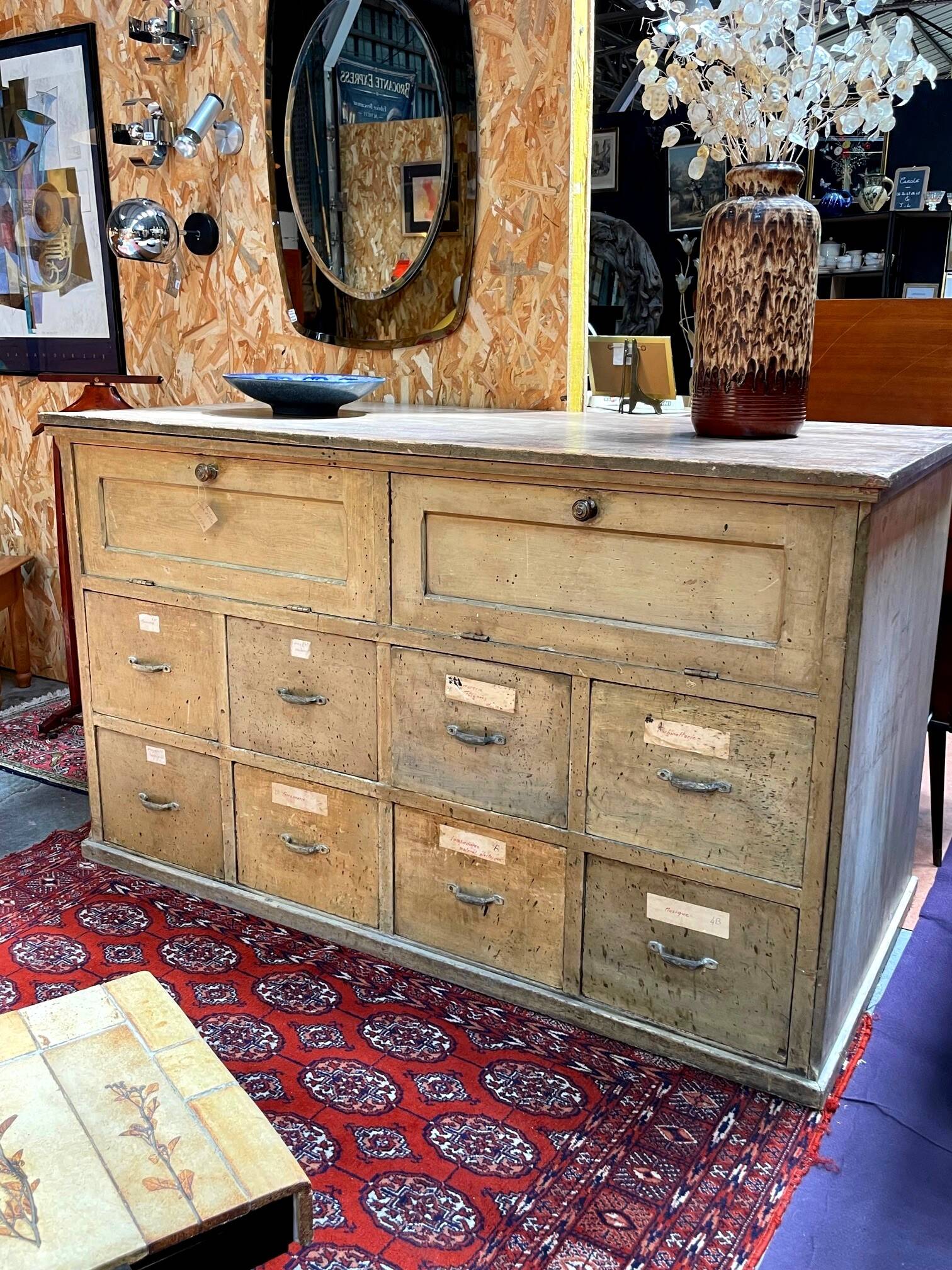 Old workshop furniture in good condition. 8 drawers and 2 drop-down doors, very