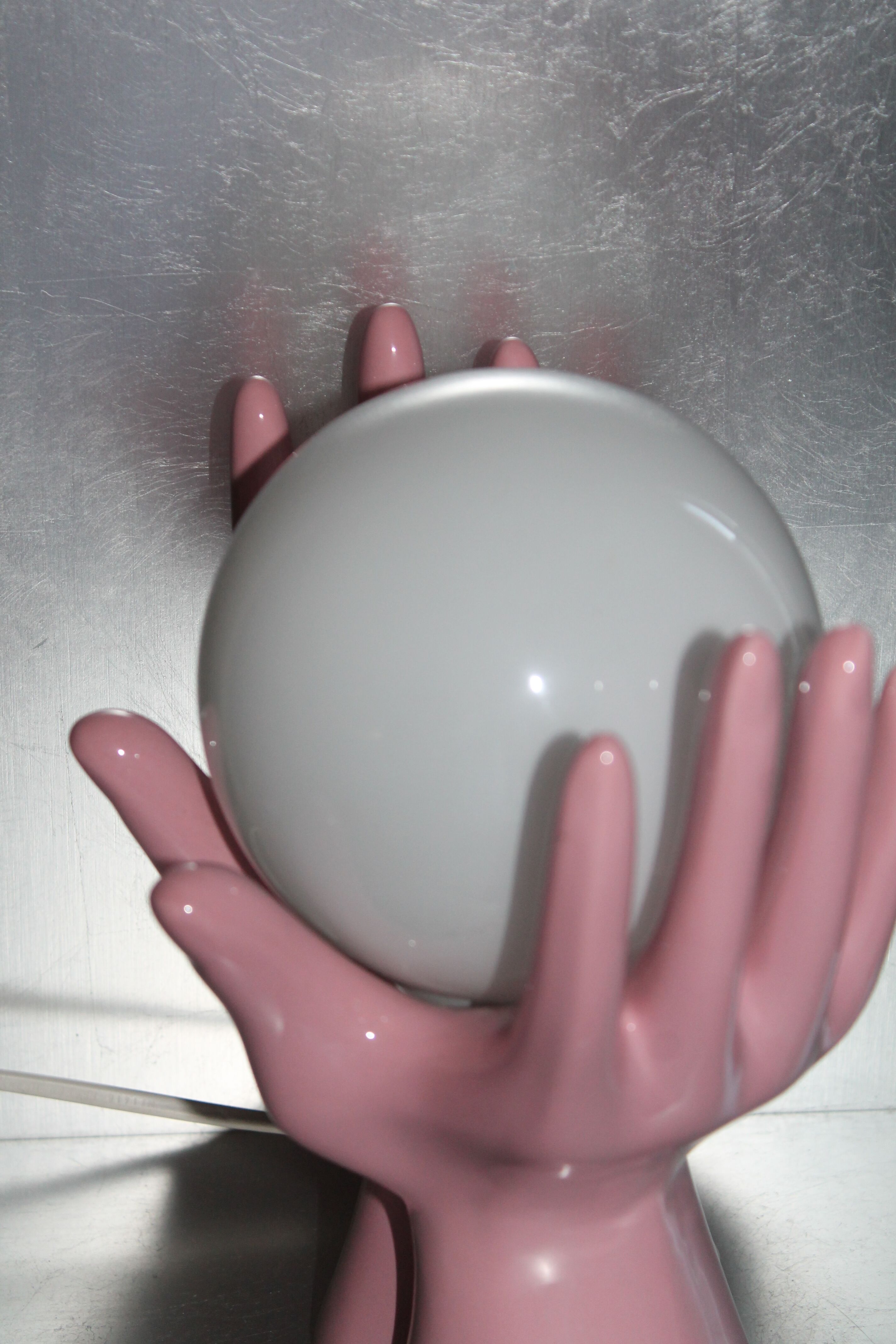 Vintage ceramic hand lamp and opaline globe