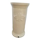 Umbrella door in glazed and vintage porcelain.