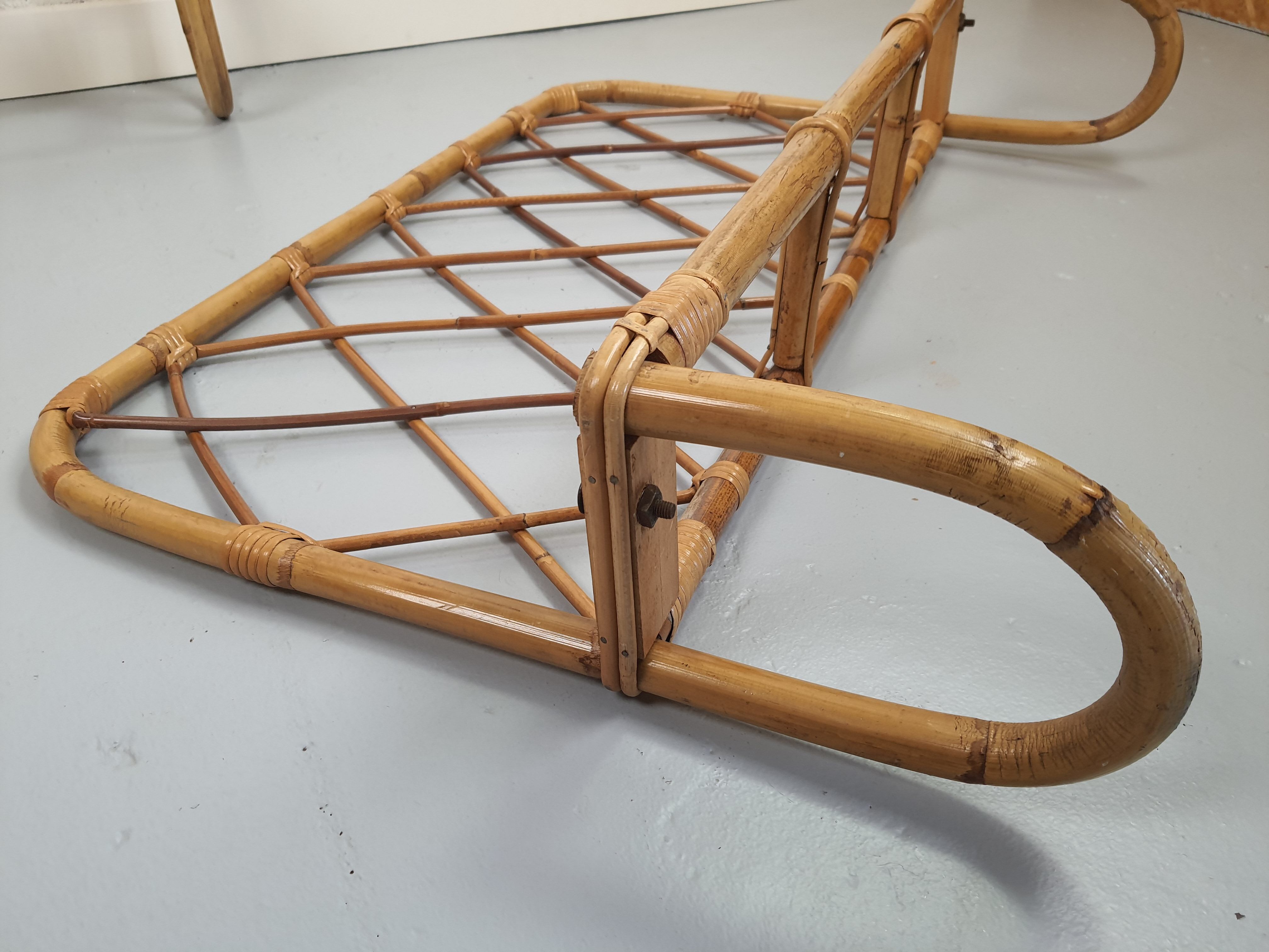 Rattan head and footboard from the 60s/70s