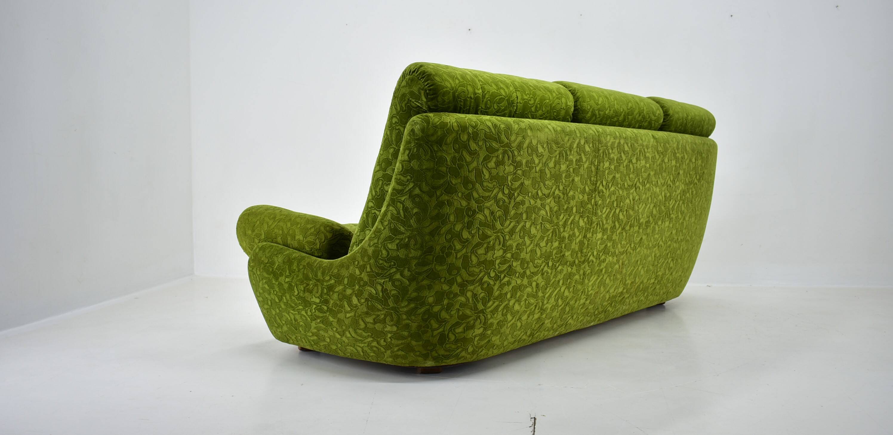 Big Design Three-Seat Sofa Atlantis,Czechoslovakia 1970s