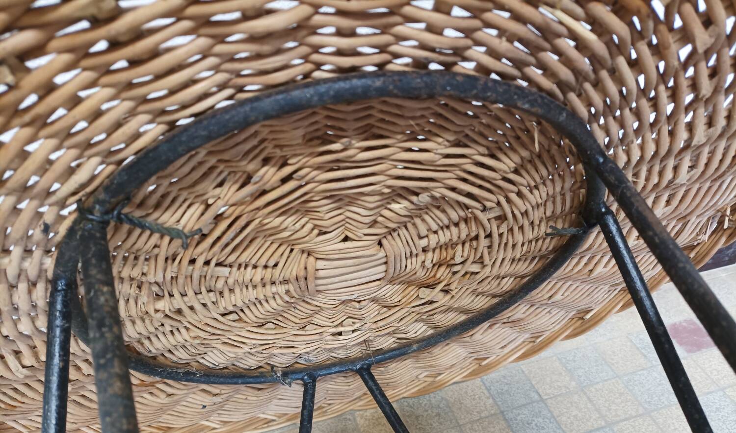 Vintage round rattan and metal coffee table