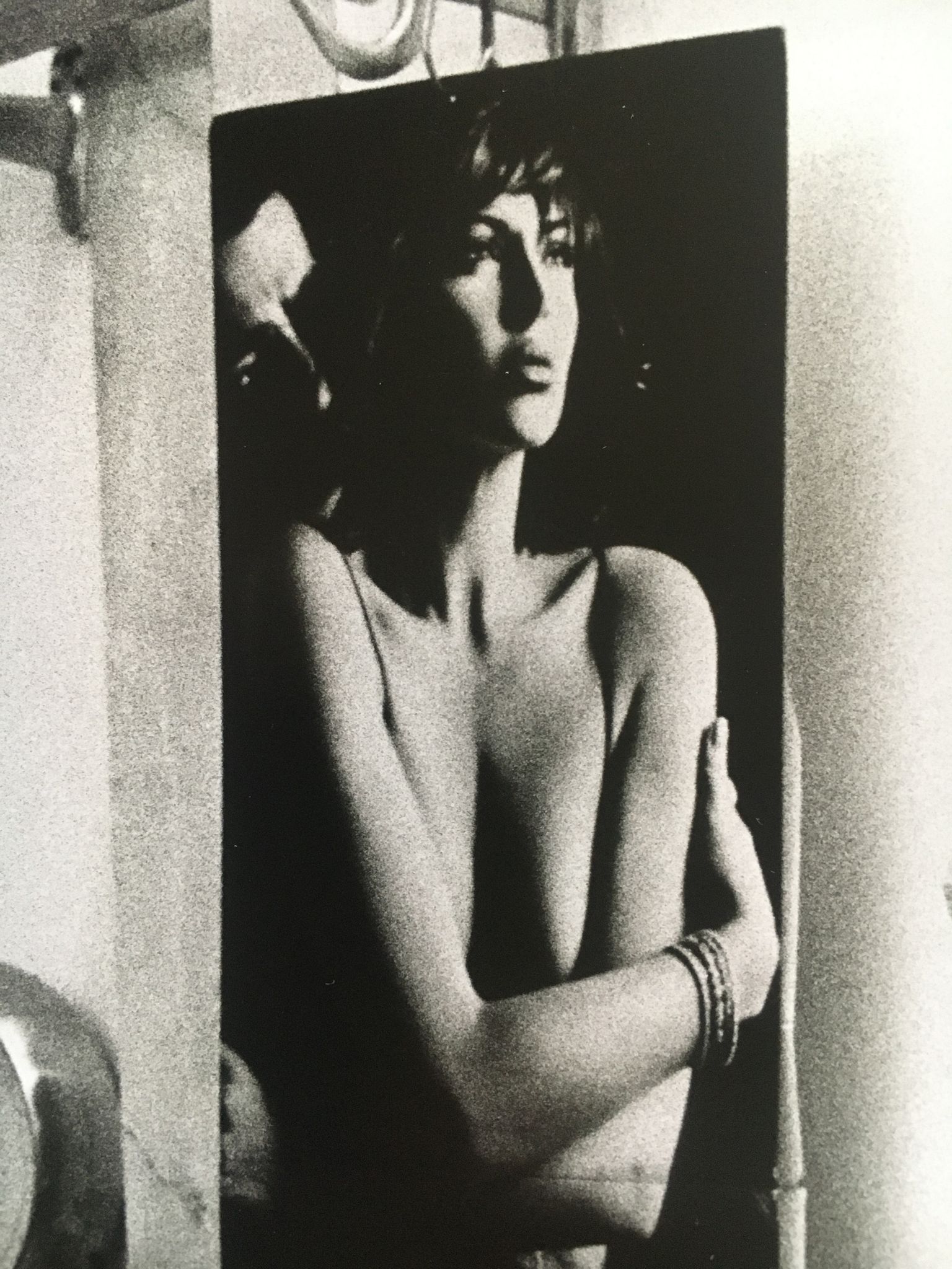 Draw Italy 90s - Female nude in a butcher shop