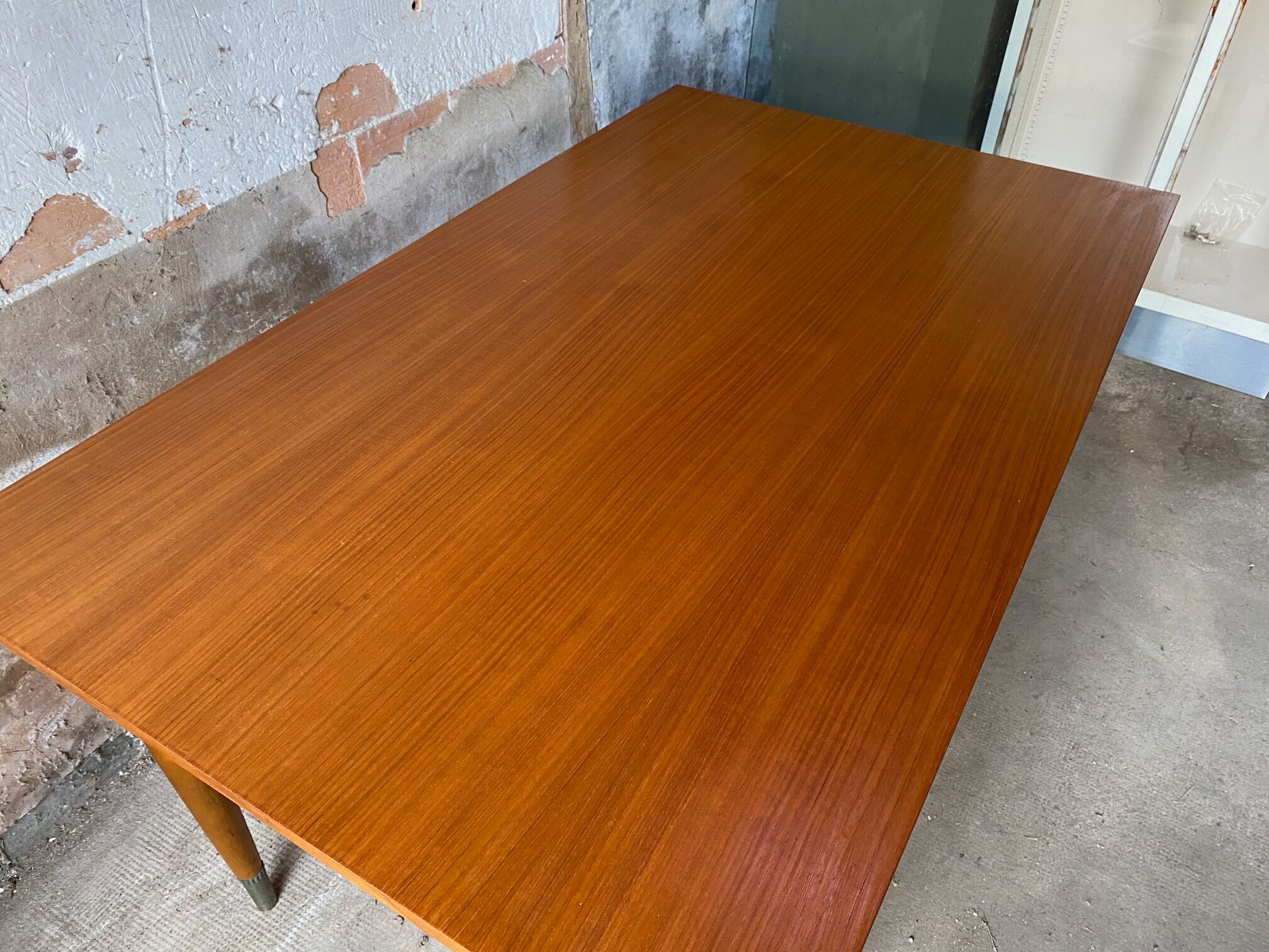 Scandinavian extendable table in teak 1950s