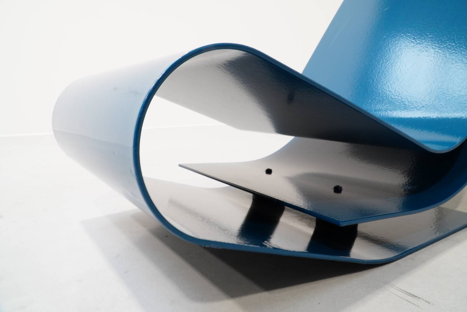 Maarten Van Severen, LC95A Loop Chair by Atelier MVS