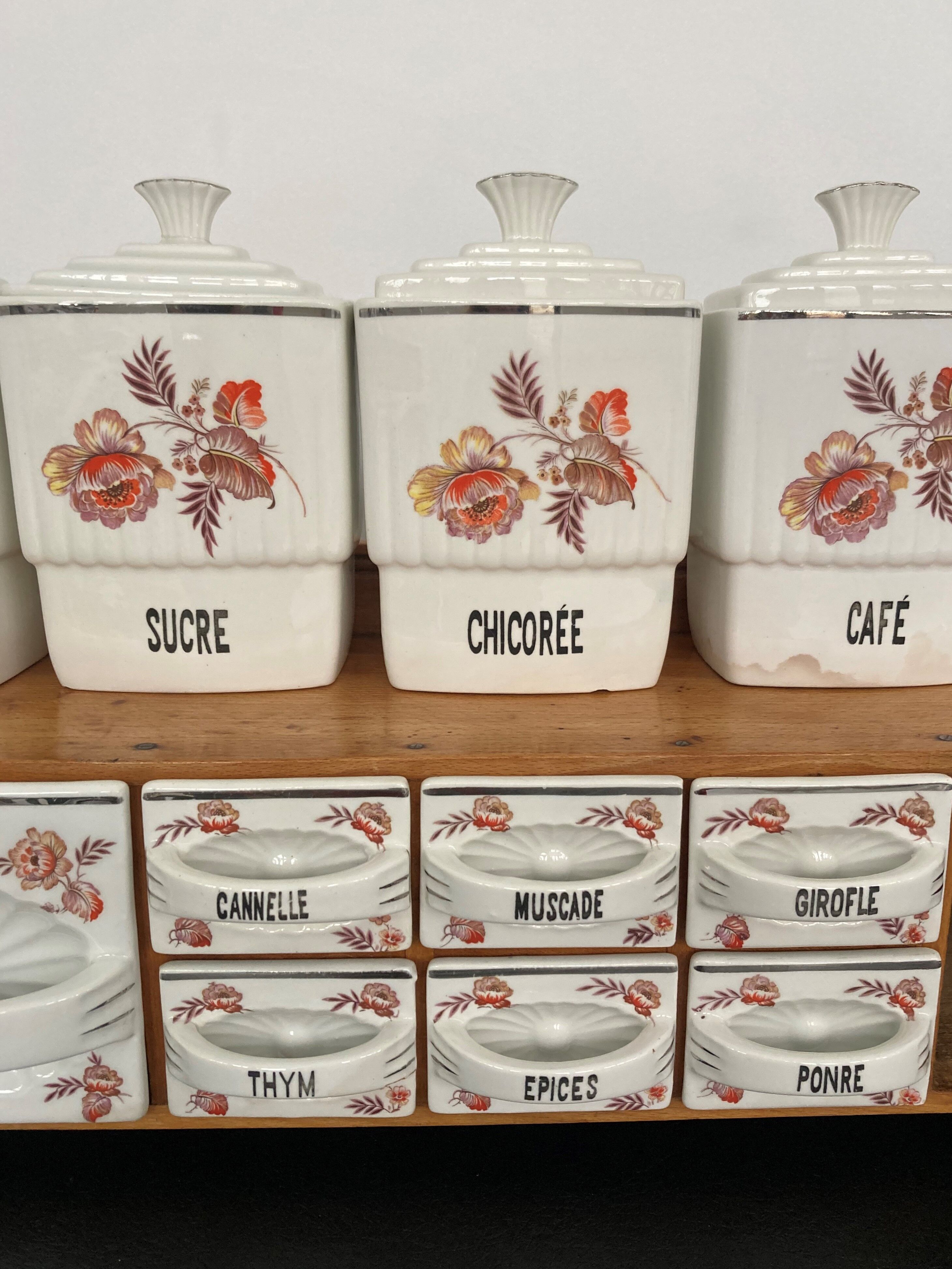 Set wood shelf and Art Deco spice jars