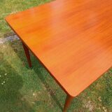 Table extensible vintage en teck