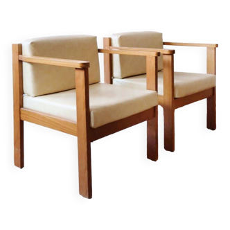 Pair of yellow armchairs