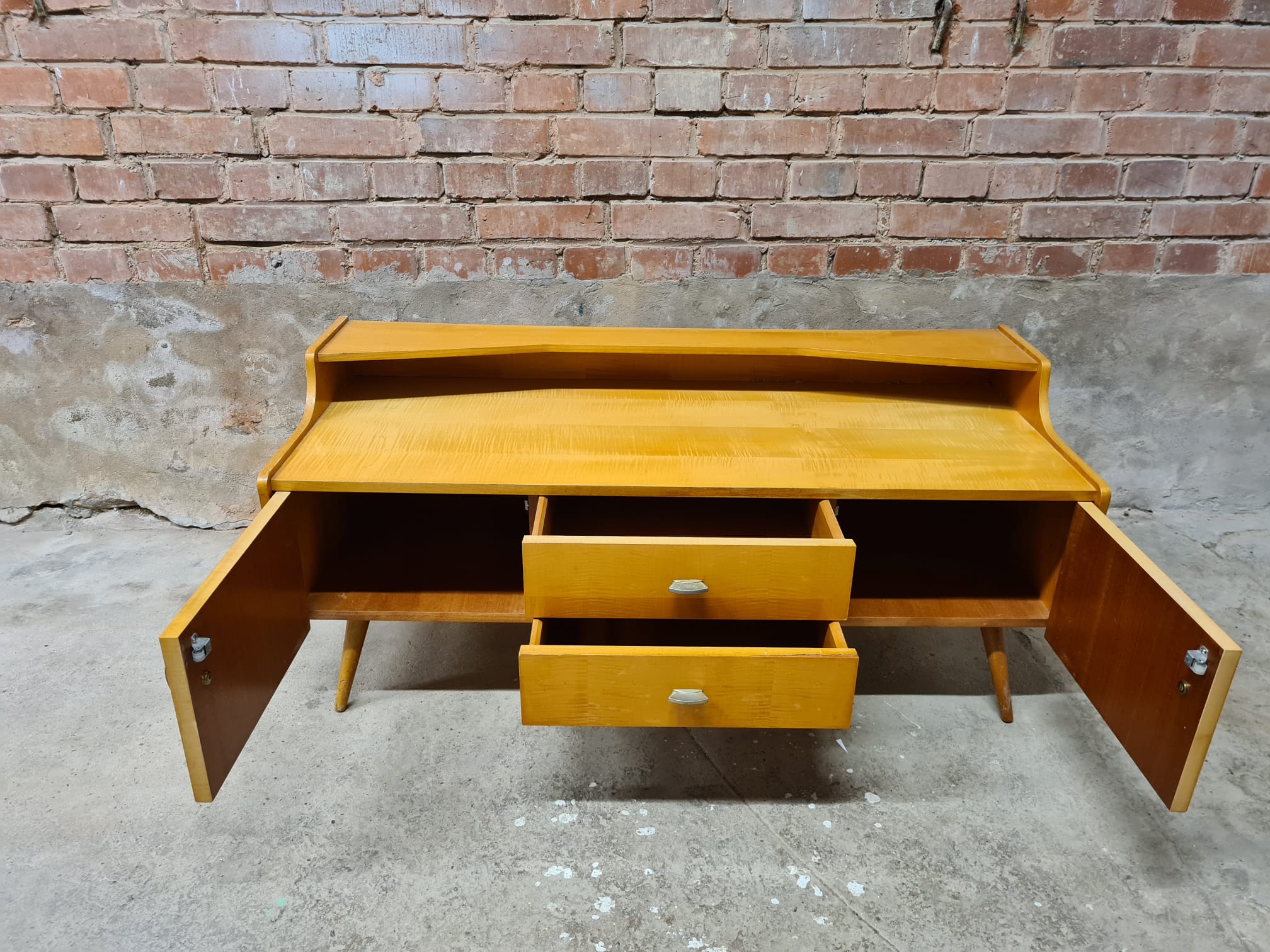 Enfilade vintage des années 1960