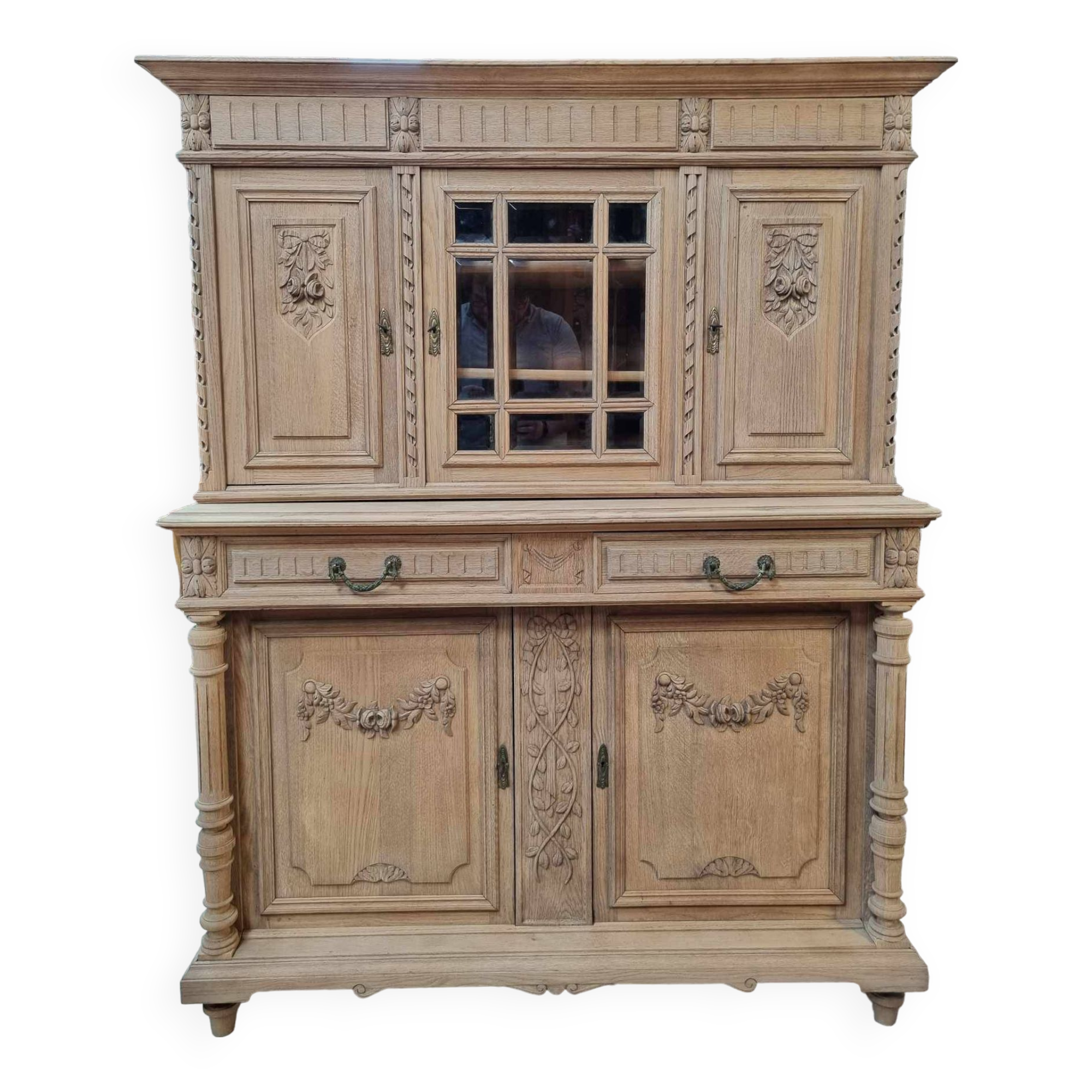 Small Dresser