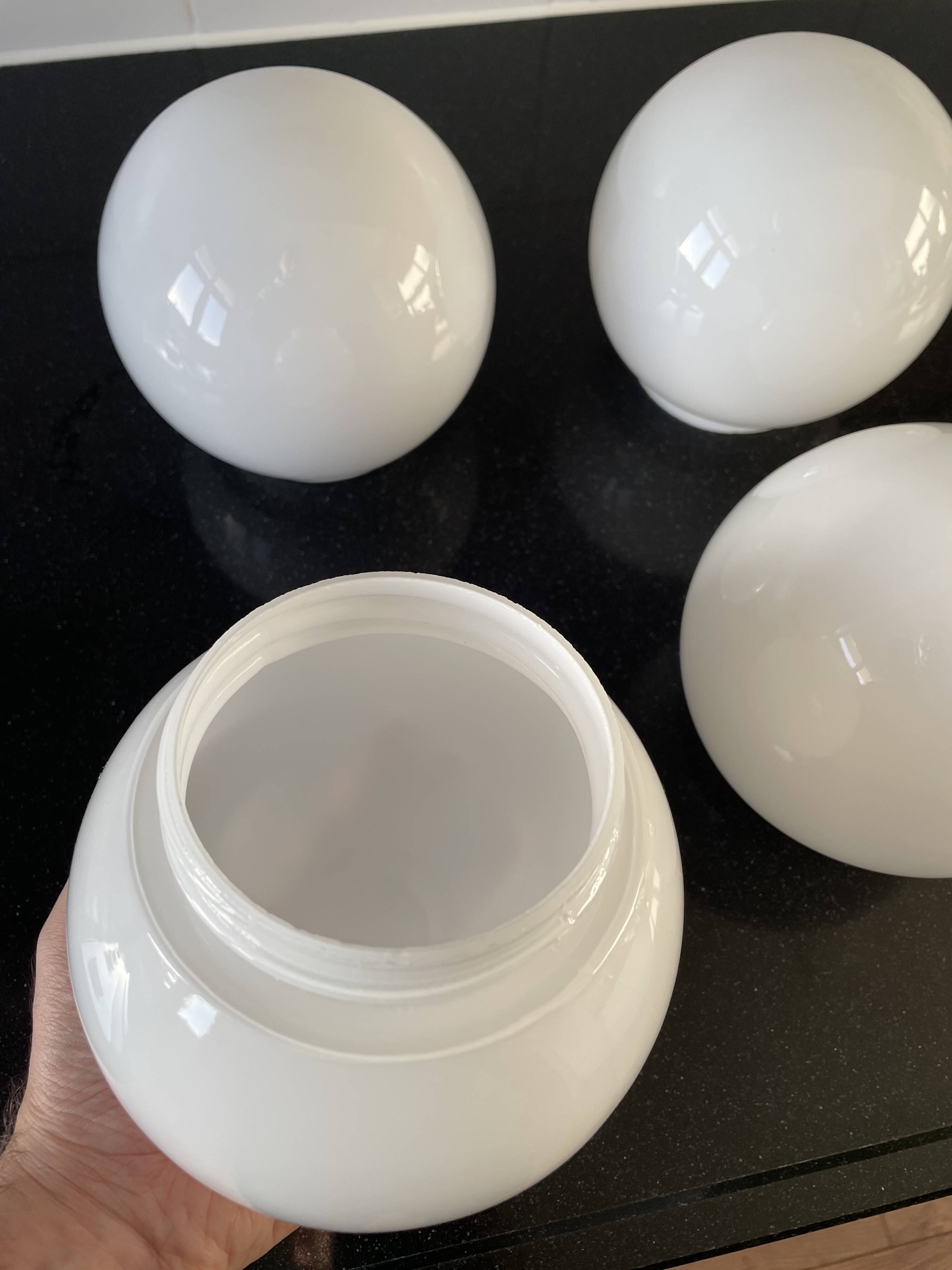 Ensemble de 4 abat-jour en verre opalin pour plafond, lampes rondes blanches vintage