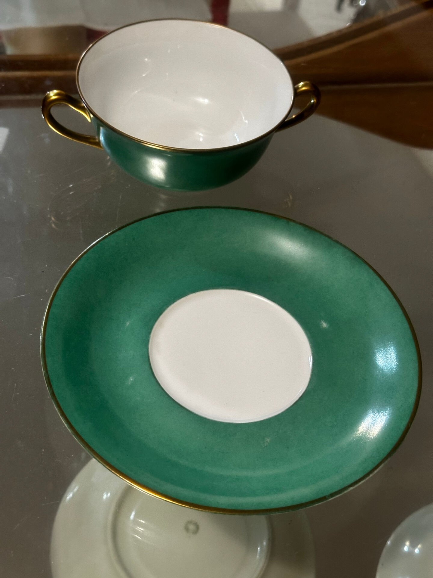 Service Art Déco de 6 tasses à double anses en porcelaine de Limoges