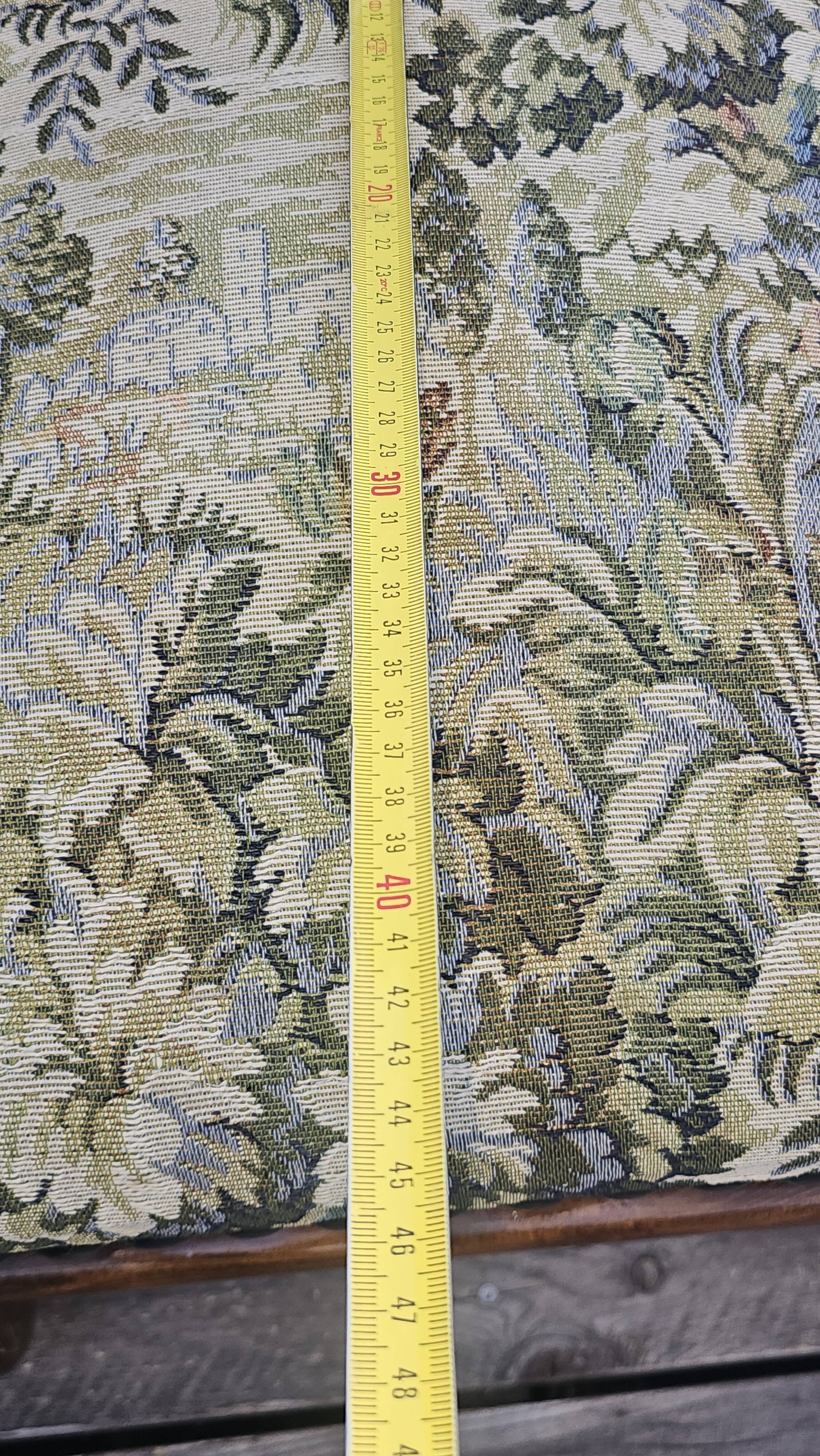 6 Louis XV style solid wood chairs with jacquard upholstery.