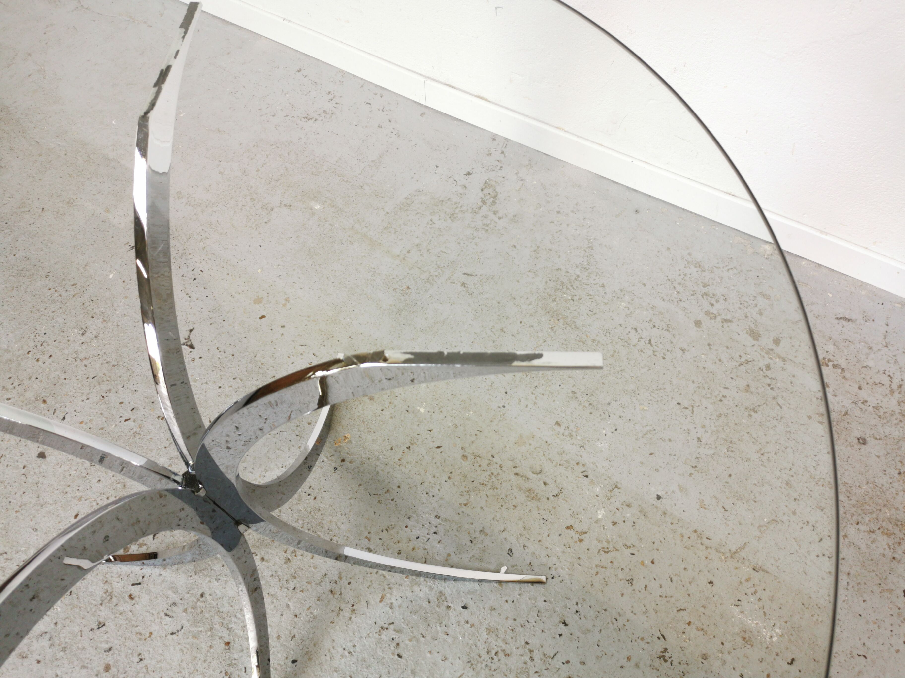 Table vintage verre et chrome 1970